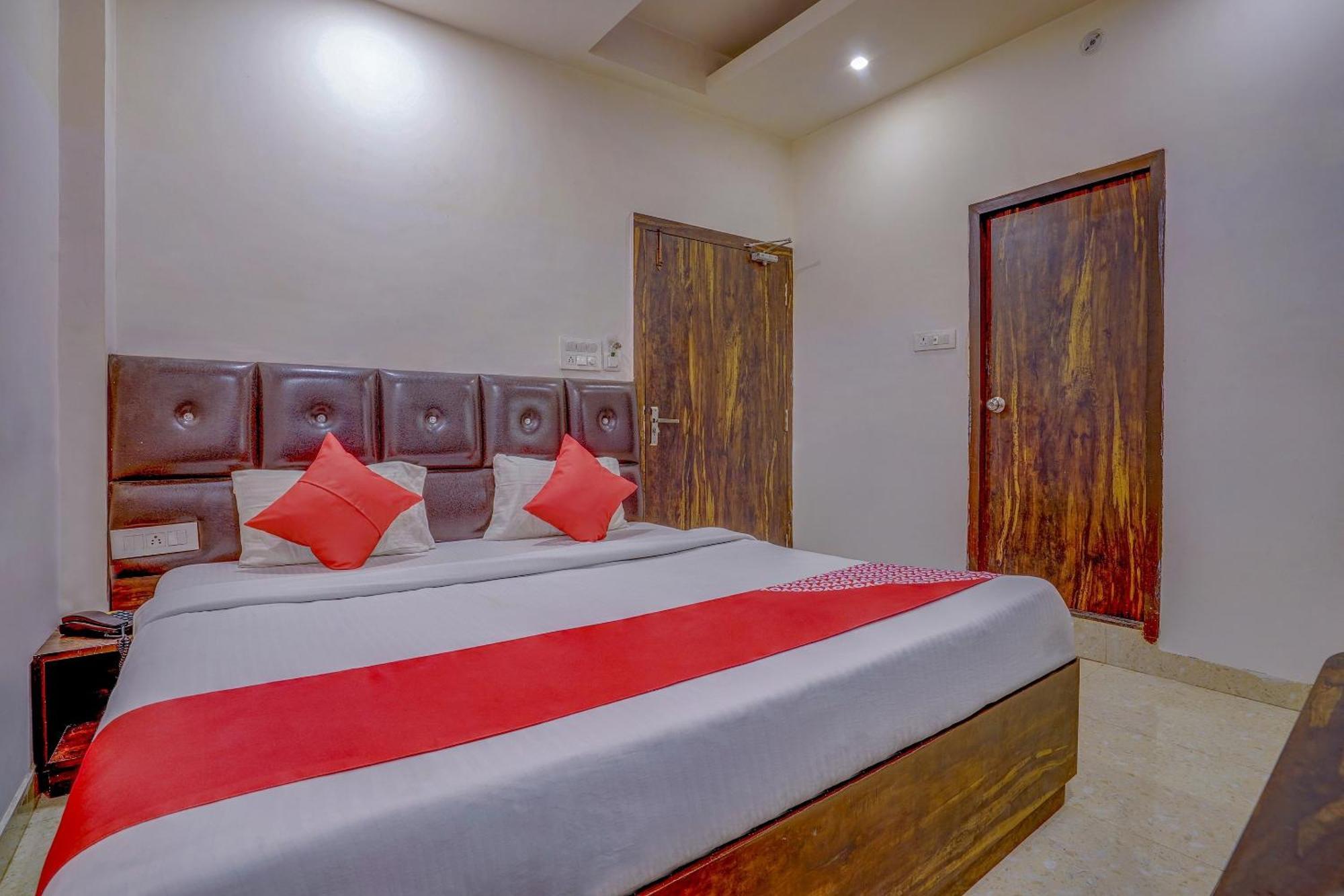 Super Hotel O Traveller Inn Lakhnau Kültér fotó