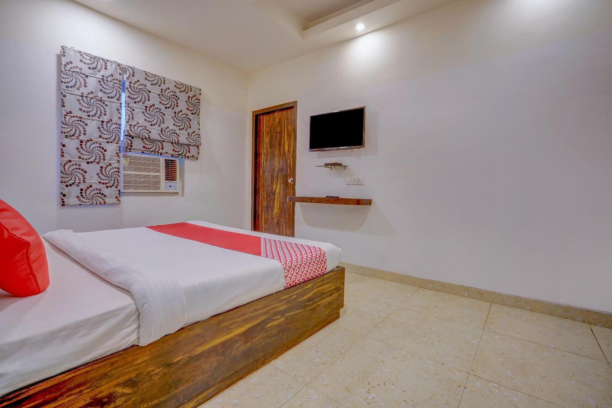 Super Hotel O Traveller Inn Lakhnau Kültér fotó